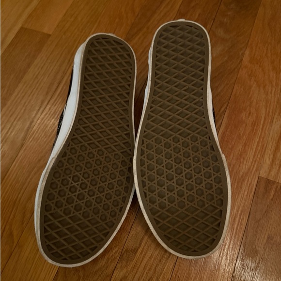 Women’s vans - Picture 2 of 3